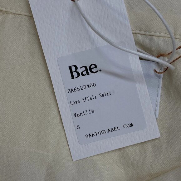 Bae Women's Love Affair Oversized Button-Up Shirt – Size S – Vanilla Beige - Picture 3 of 10